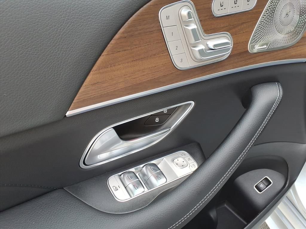 New 2026 Mercedes-Benz GLE 450 4MATIC Coupe image 12