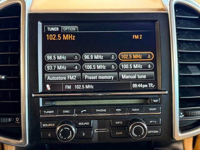 Used 2012 Porsche Cayenne image 30