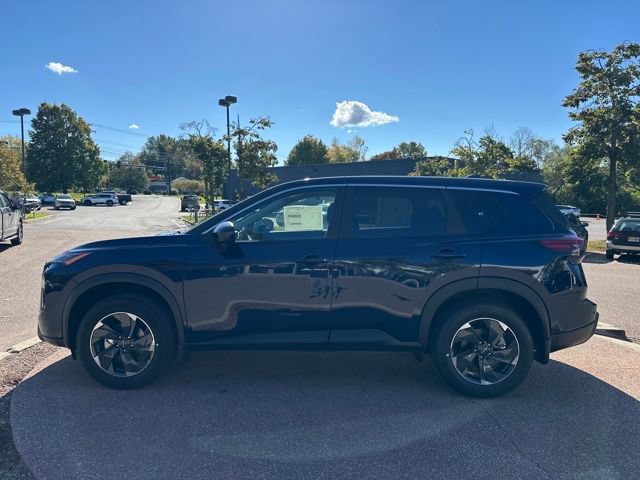 Used 2026 Nissan Rogue SV AWD/4WD image 3