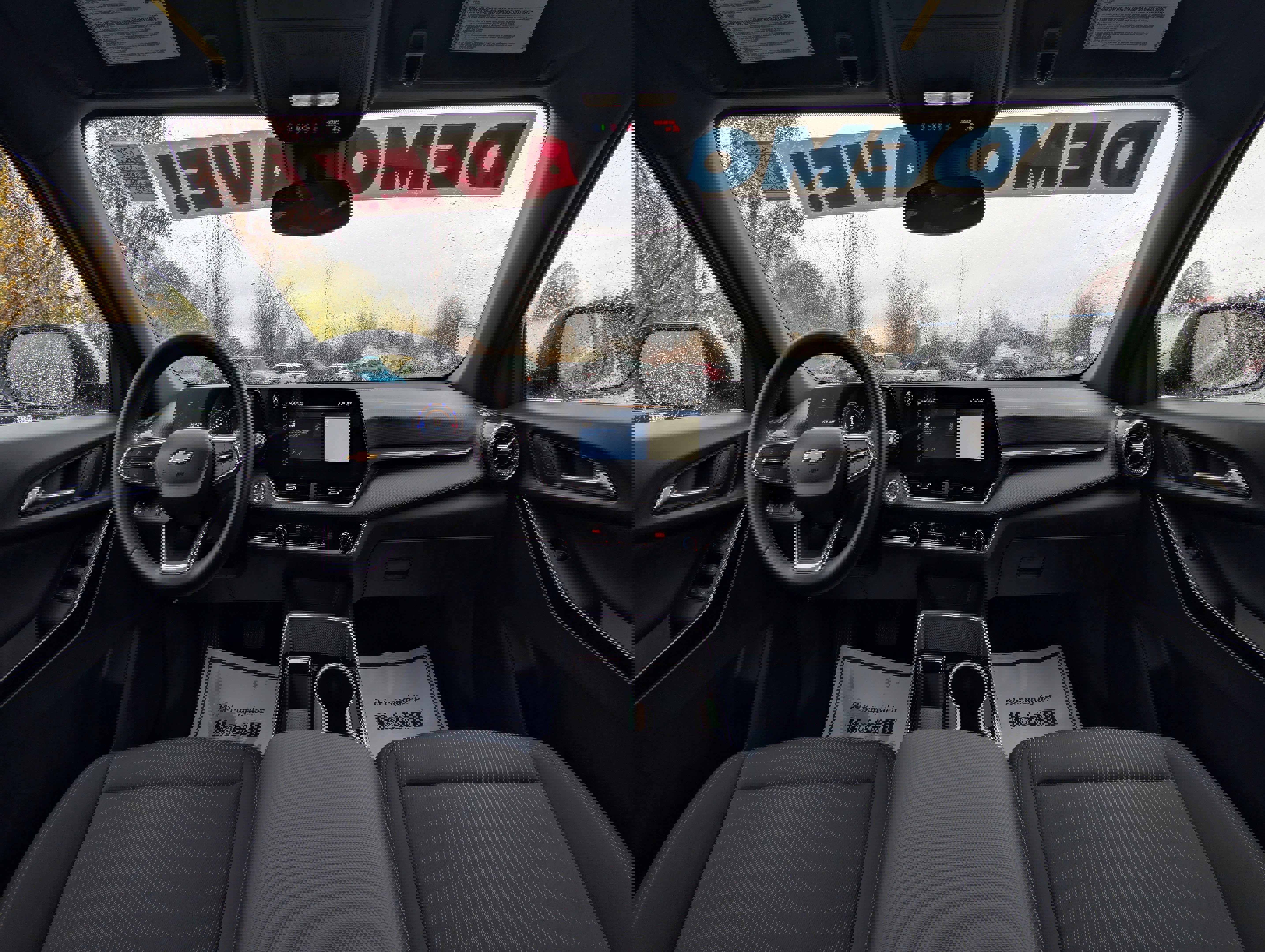 New 2025 Chevrolet Equinox LT w/ Safety and Technology Package image 2