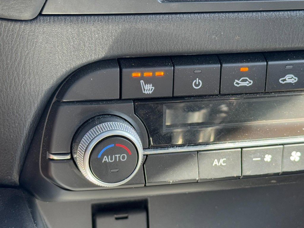 Used 2023 MAZDA CX-5 Carbon Edition image 19