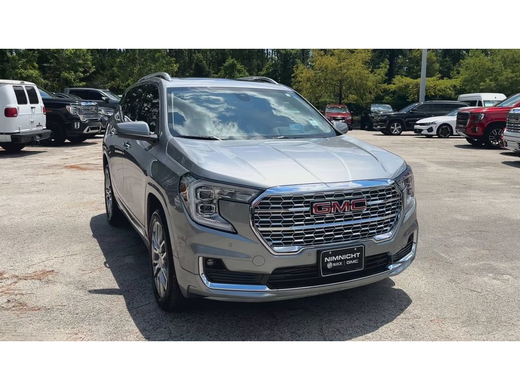Certified 2023 GMC Terrain Denali AWD/4WD image 3