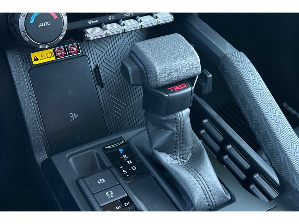 New 2026 Toyota Tacoma TRD Off-Road w/ TRD Off Road Upgrade Package AWD/4WD image 21