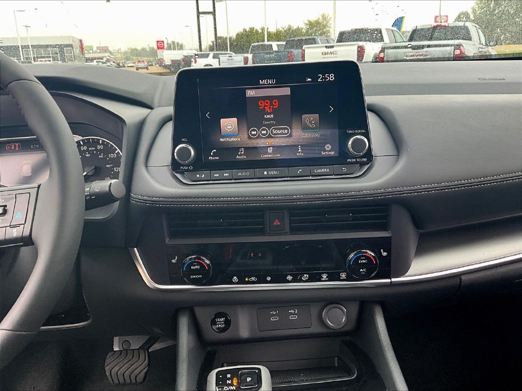 New 2026 Nissan Rogue Dark Armor AWD/4WD image 23