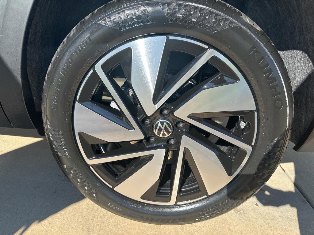 New 2025 Volkswagen Atlas SEL image 18