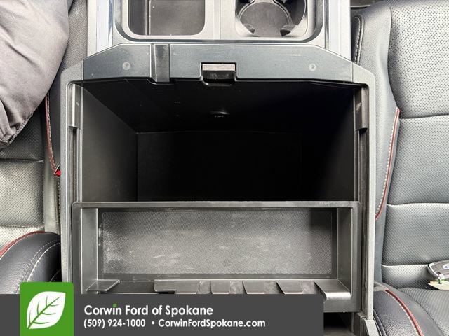 Used 2023 Ford F450 Lariat w/ Chrome Package image 38