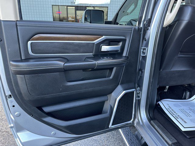Used 2022 RAM 3500 Laramie image 13