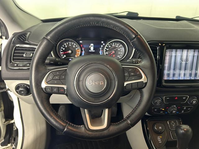 Used 2017 Jeep Compass Limited AWD/4WD image 15