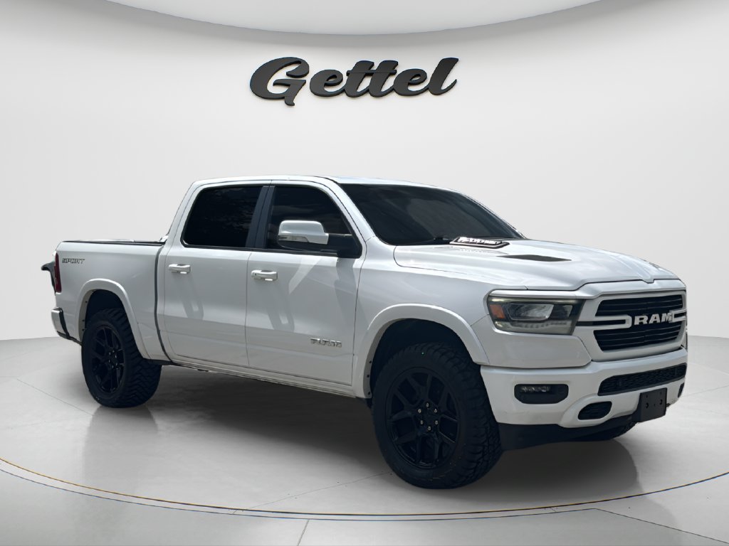 Used 2021 RAM 1500 Laramie w/ Sport Appearance Package AWD/4WD image 3