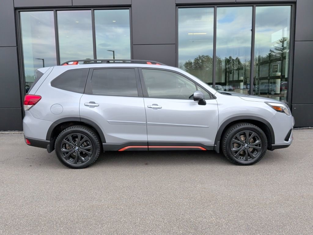 Used 2023 Subaru Forester Sport image 5