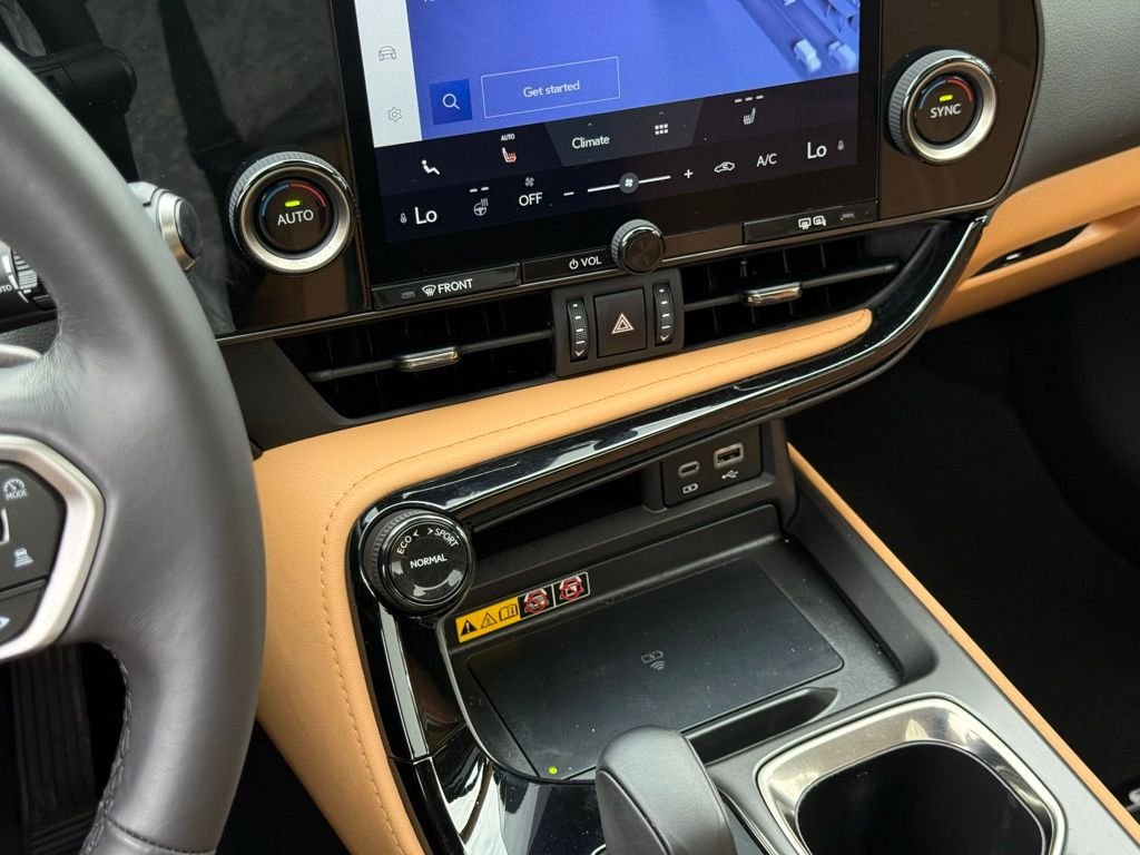 Used 2025 Lexus NX 350 AWD w/ Accessory Package (2T) image 36