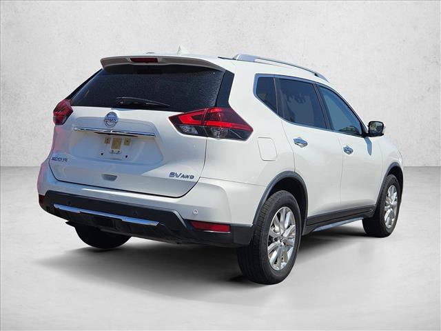 Used 2020 Nissan Rogue SV AWD/4WD image 5