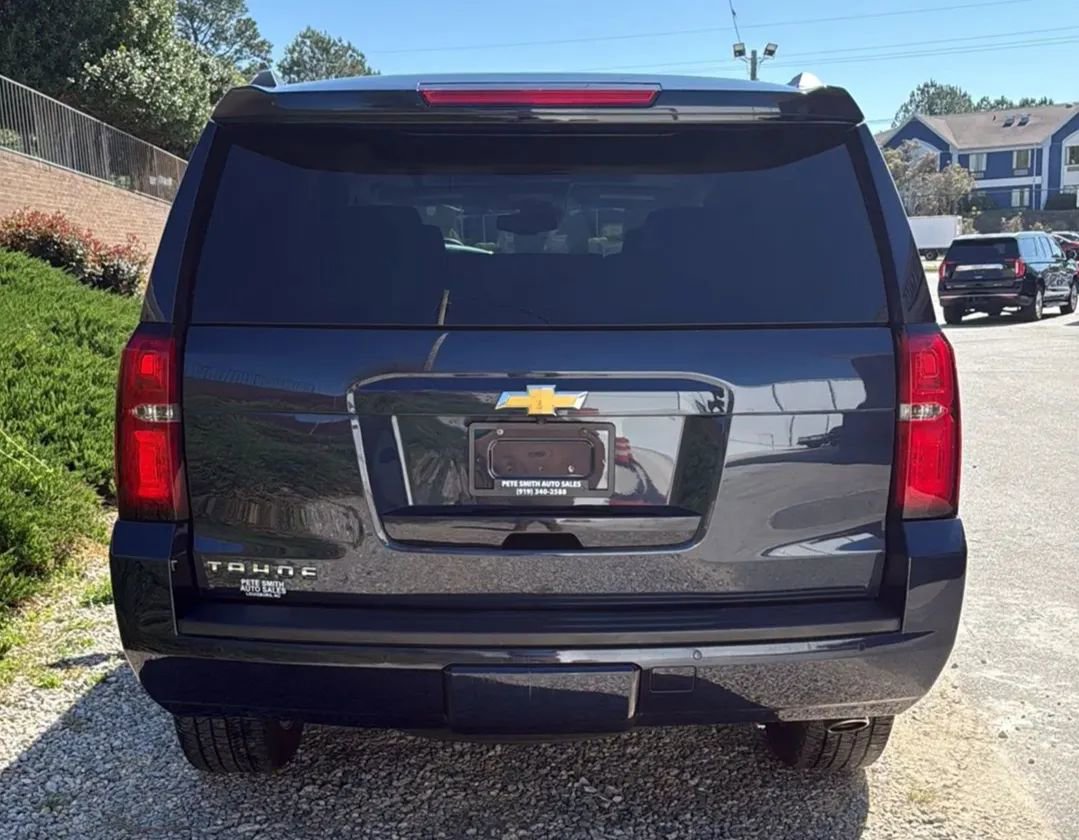 Used 2019 Chevrolet Tahoe LT w/ LT Signature Package AWD/4WD image 8