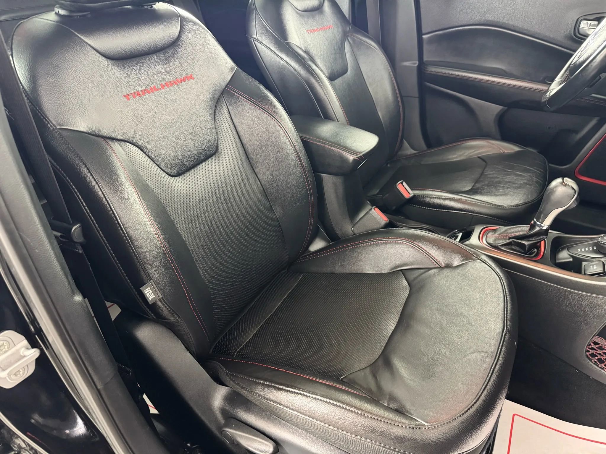 Used 2018 Jeep Compass Trailhawk w/ Leather Interior Group image 37