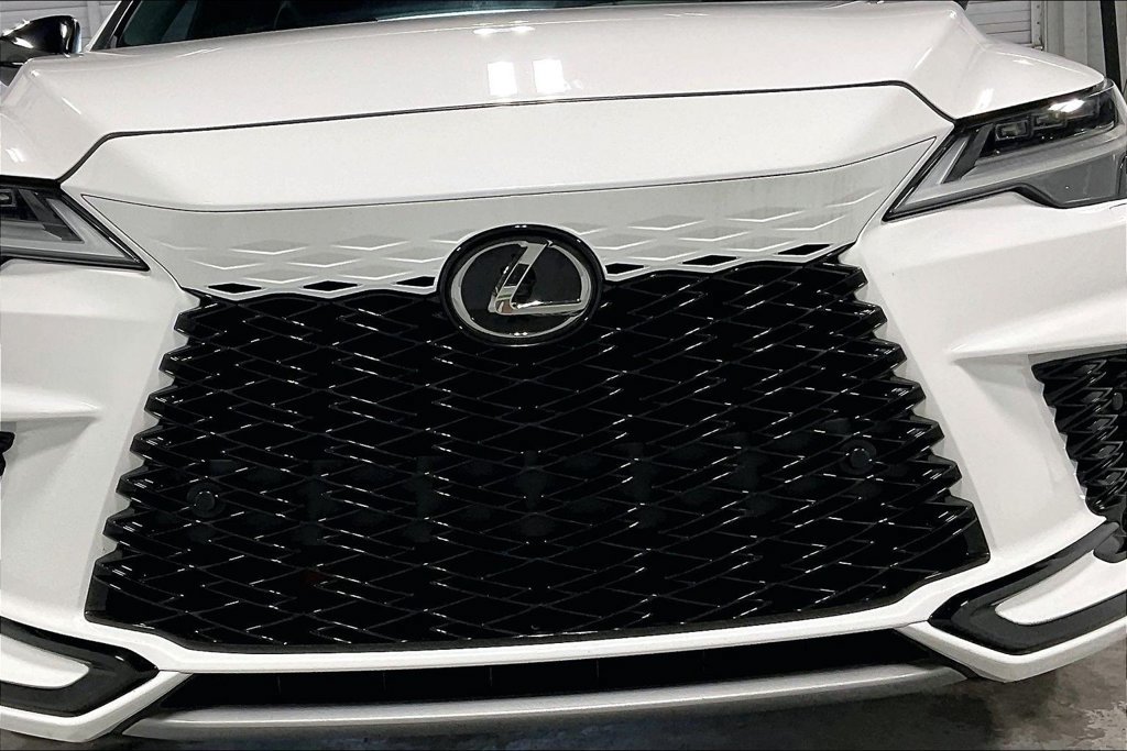 Used 2023 Lexus RX 500h F Sport w/ Accessory Package (2T) AWD/4WD image 35