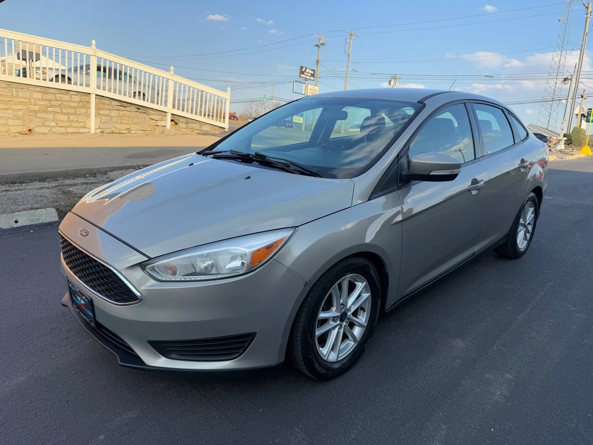 Used 2015 Ford Focus SE FWD image 7