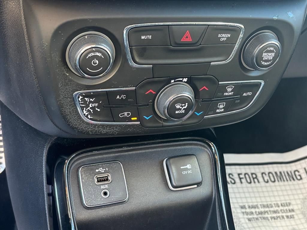 Used 2020 Jeep Compass Altitude image 15