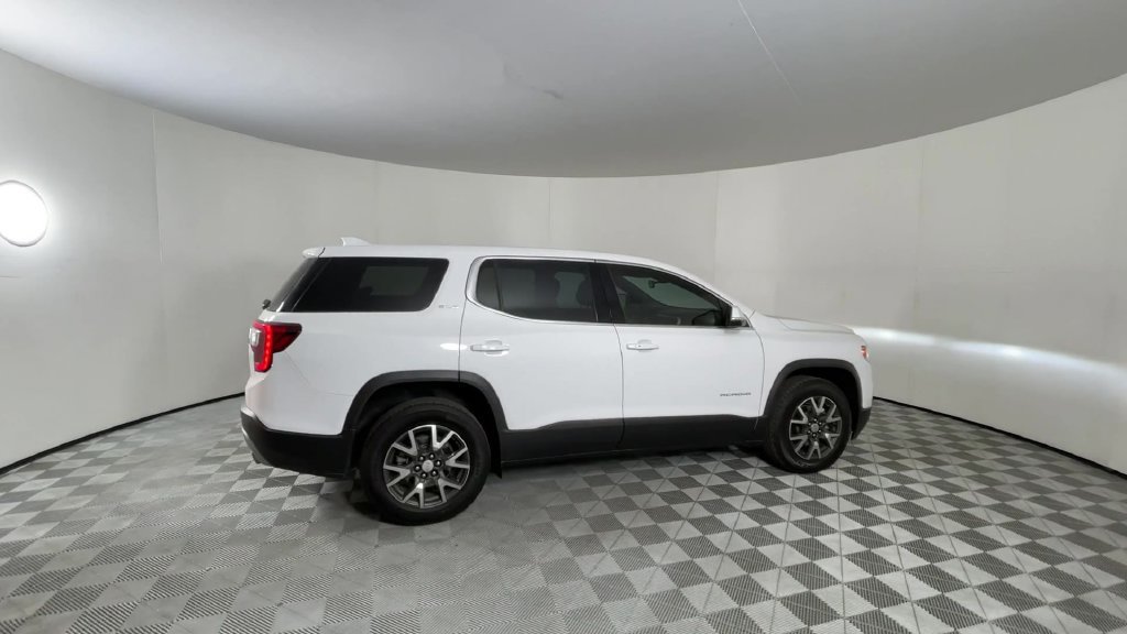 Used 2021 GMC Acadia SLE FWD image 9