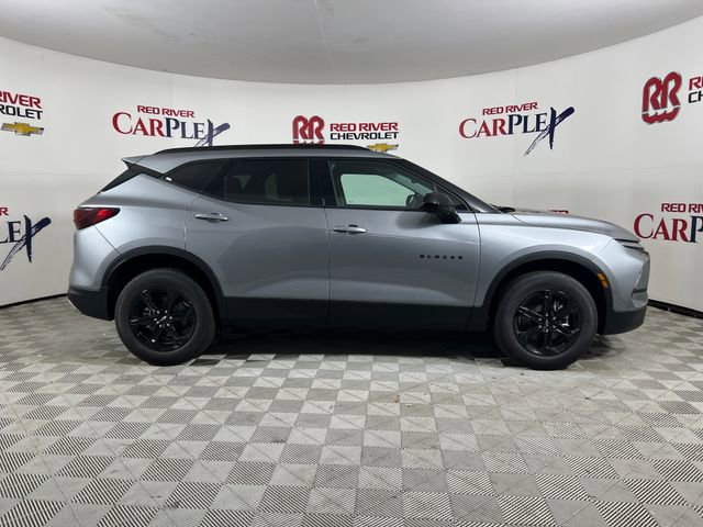 New 2026 Chevrolet Blazer LT image 8