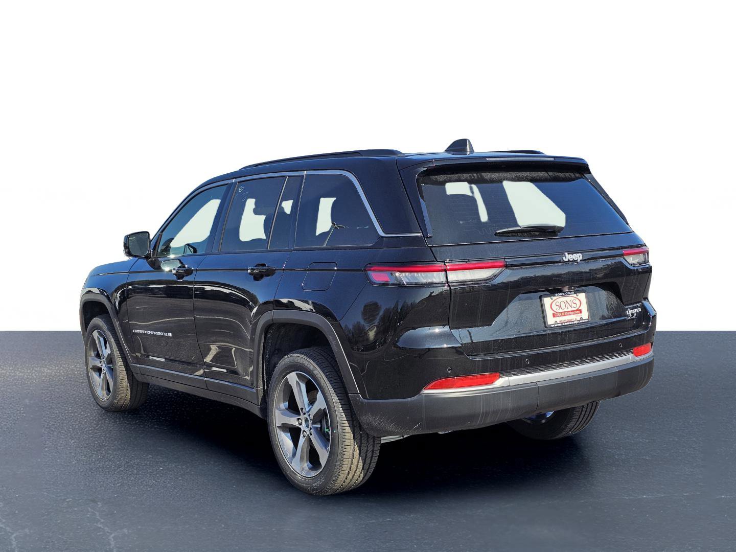 New 2026 Jeep Grand Cherokee Limited image 12