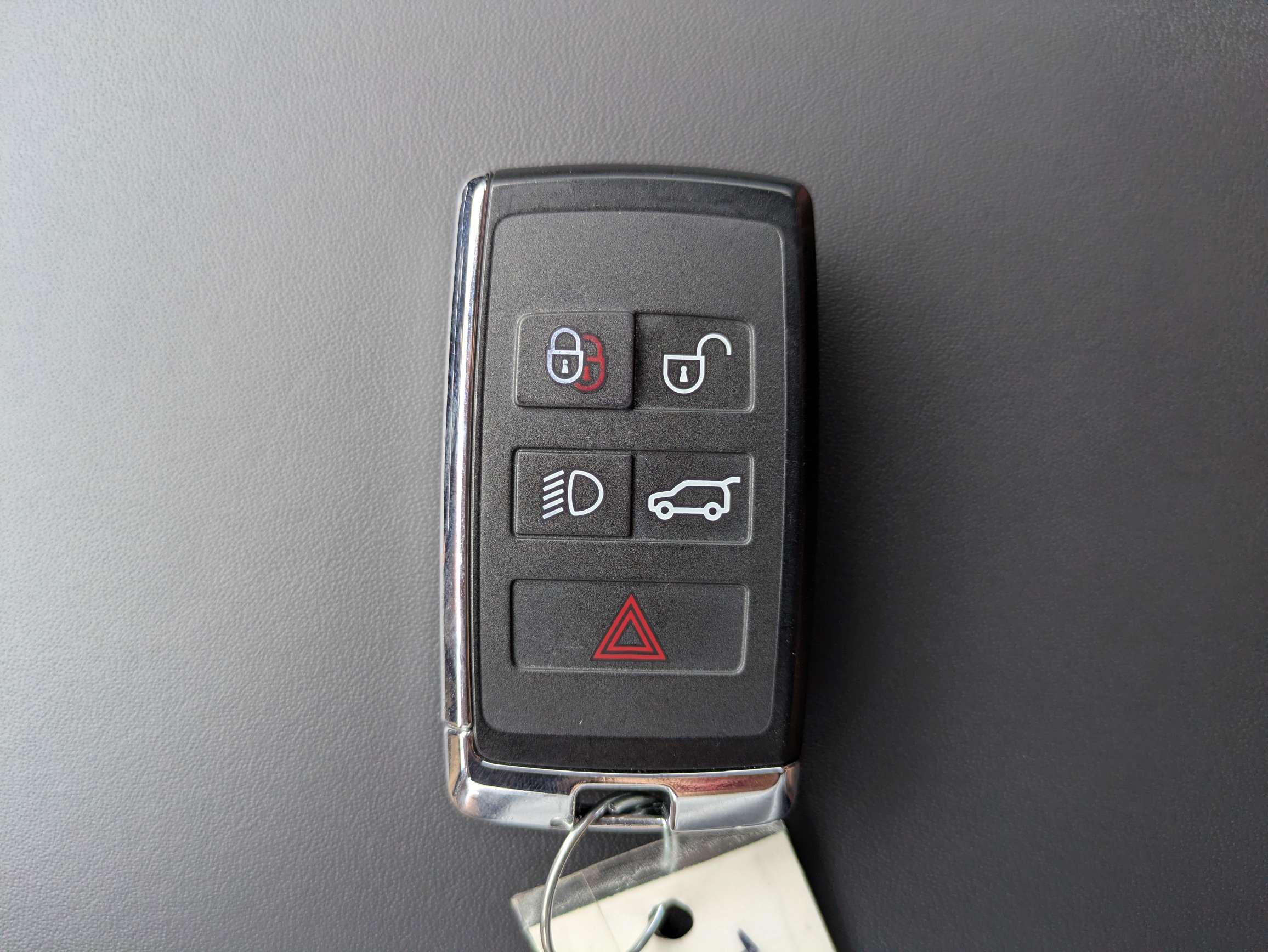 Used 2024 Land Rover Range Rover Sport AWD/4WD image 35