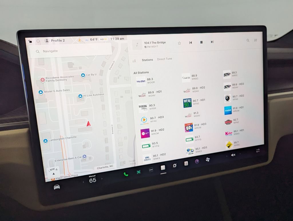 Used 2022 Tesla Model X Plaid image 77