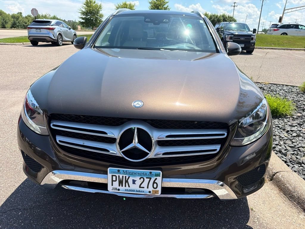 Used 2016 Mercedes-Benz GLC 300 4MATIC image 2