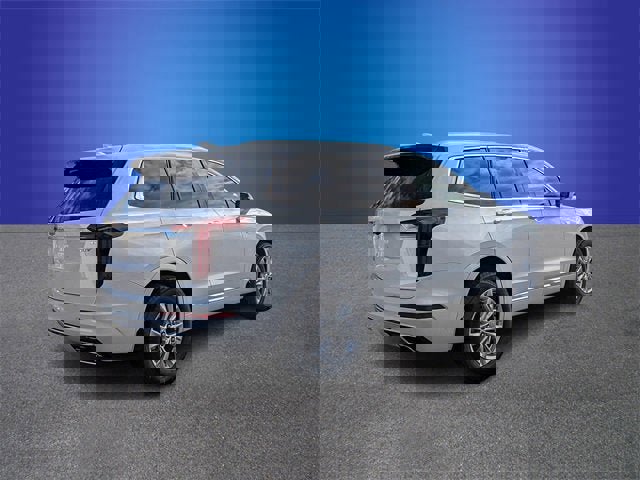 New 2025 Cadillac XT6 Luxury image 5