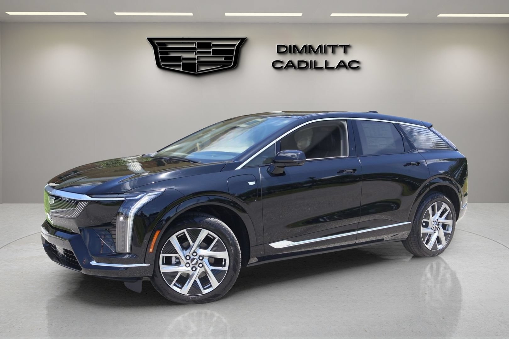 New 2026 Cadillac Optiq Luxury 2 RWD image 1