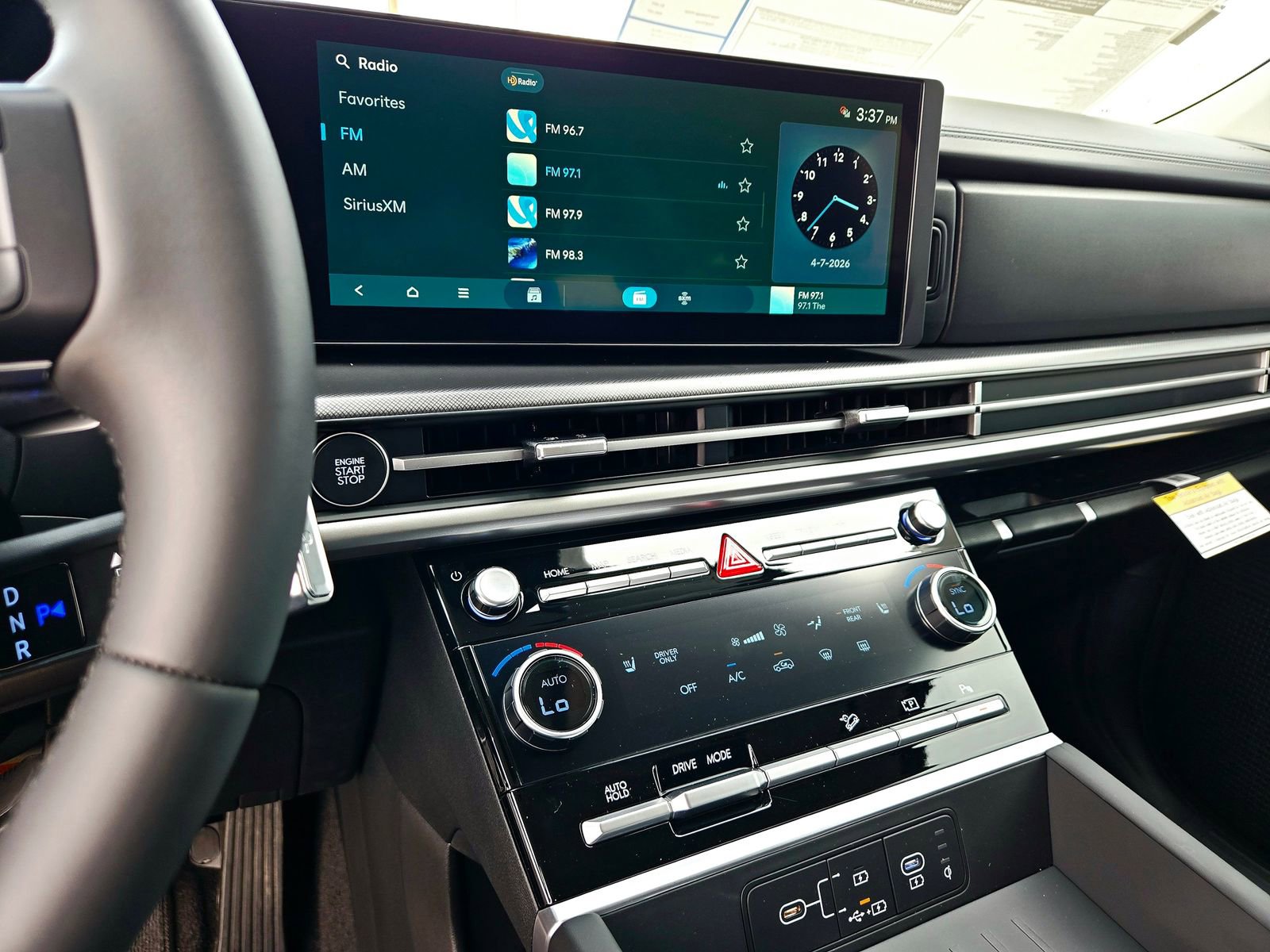 New 2026 Hyundai Santa Fe SEL FWD image 11