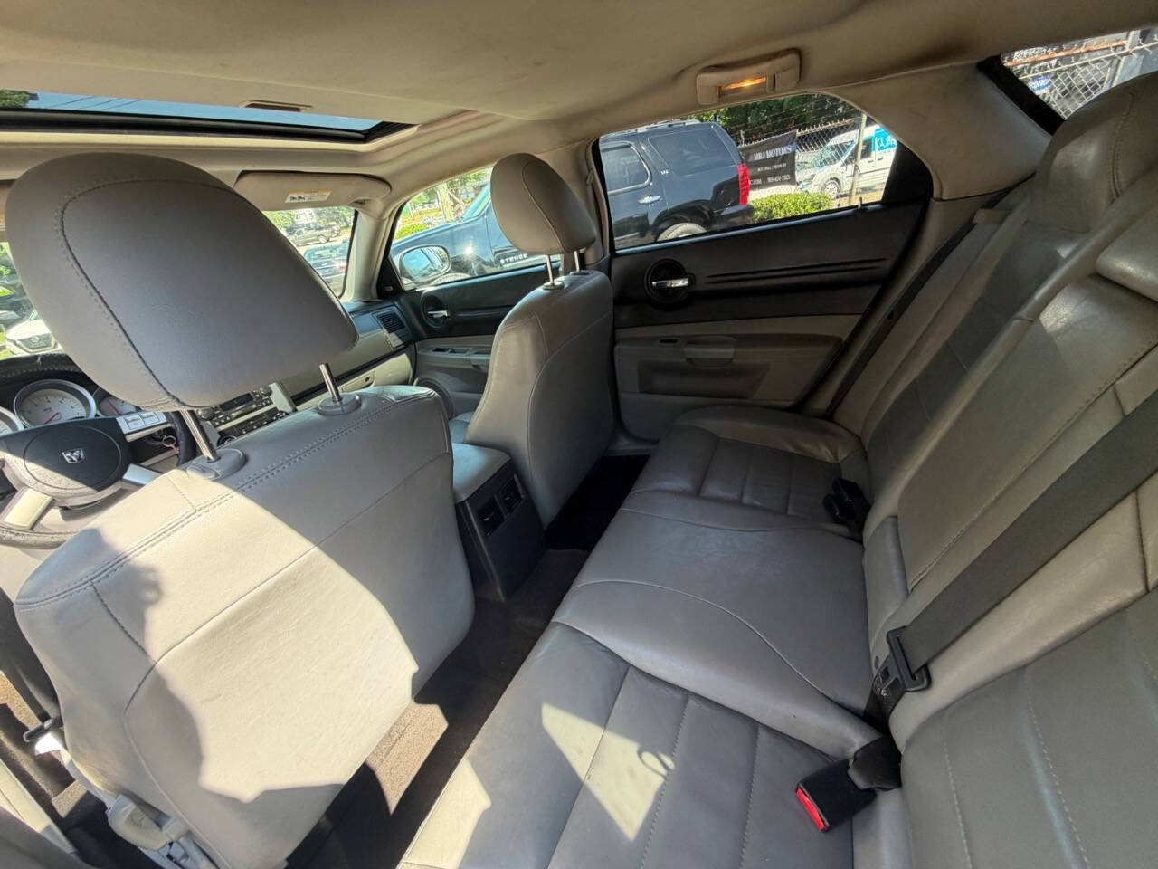 Used 2006 Dodge Magnum R/T w/ Convenience Group II RWD image 20