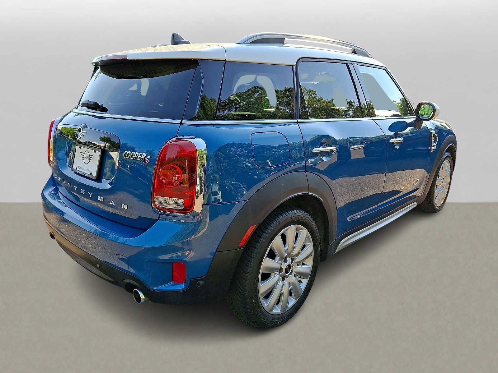 Used 2019 MINI Cooper Countryman S w/ Driver Assistance Package AWD/4WD image 4