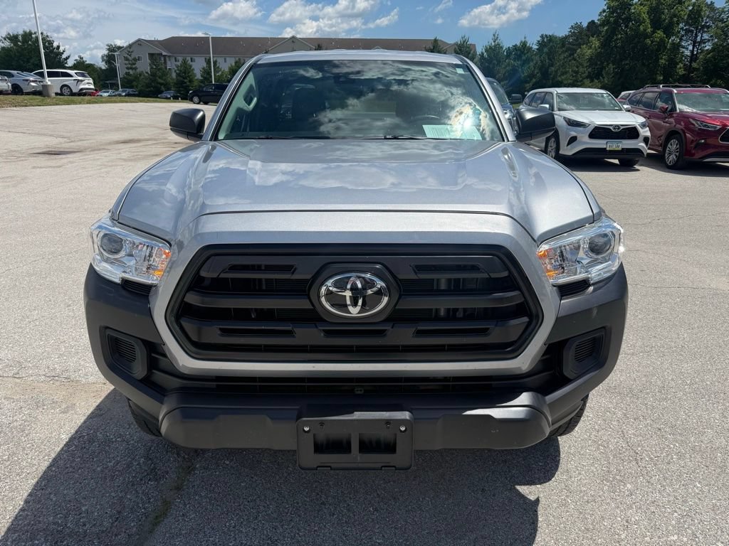 Used 2019 Toyota Tacoma SR RWD image 3