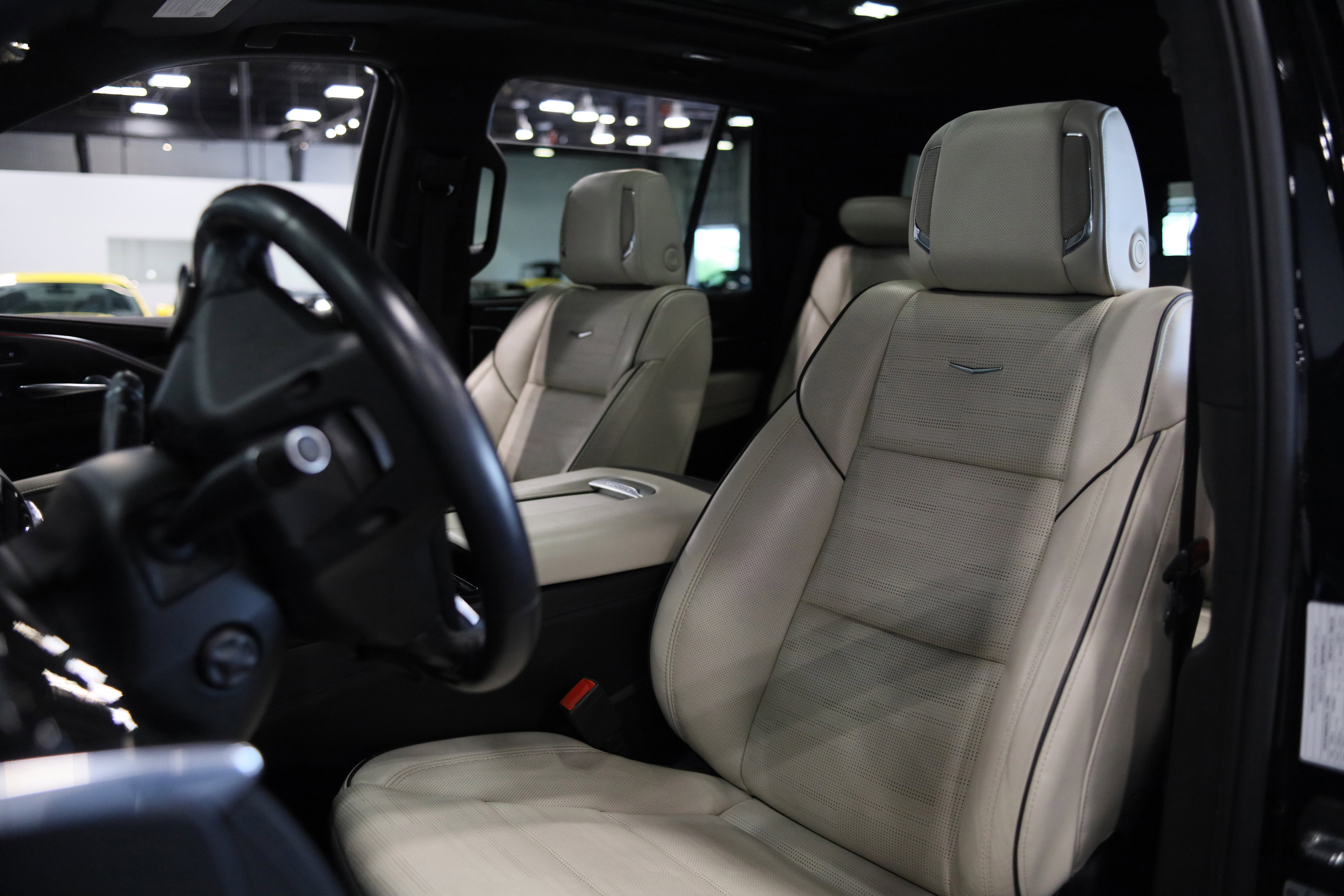 Used 2022 Cadillac Escalade Sport w/ Touring Package AWD/4WD image 13