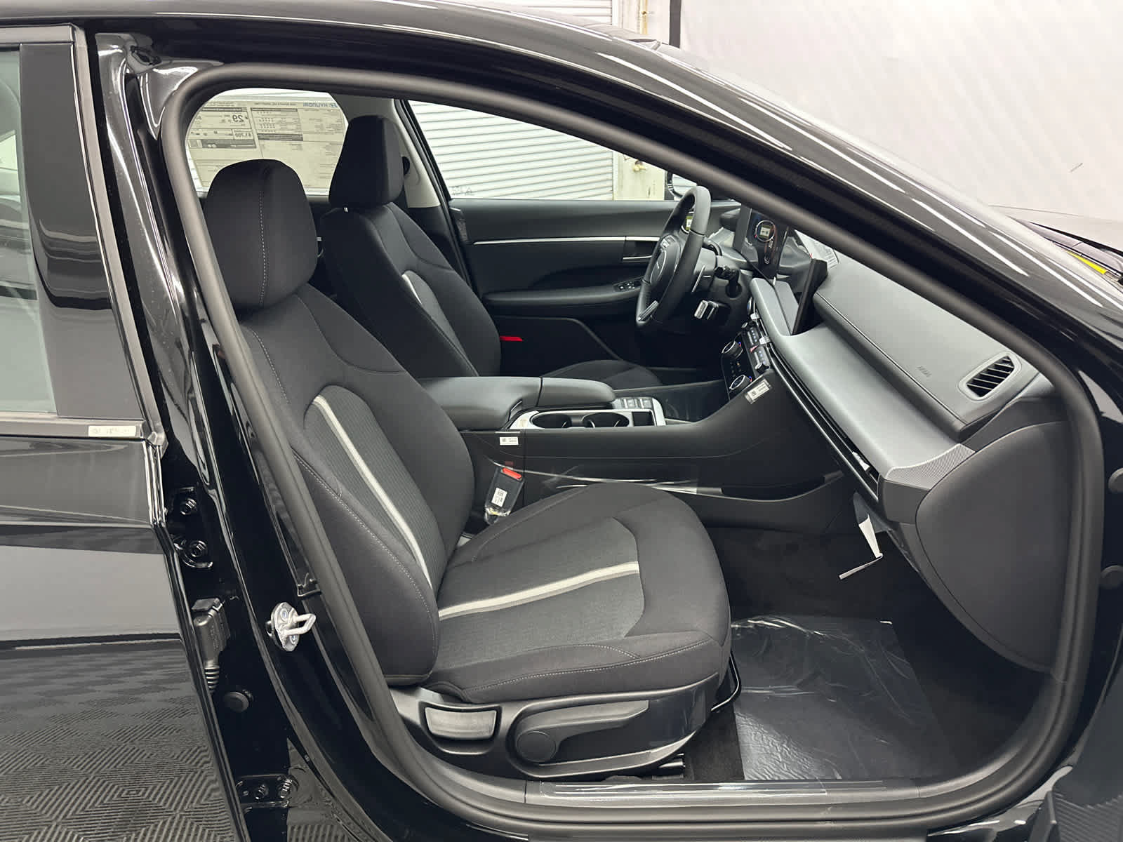 New 2026 Hyundai Sonata SEL FWD image 11