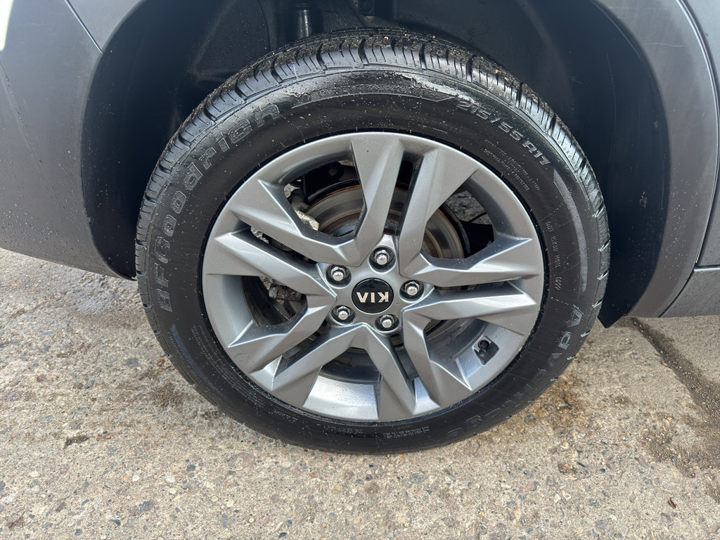 Used 2021 Kia Seltos S image 7