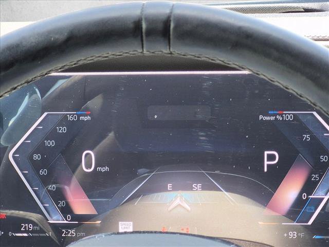 Used 2024 BMW 740i RWD image 9