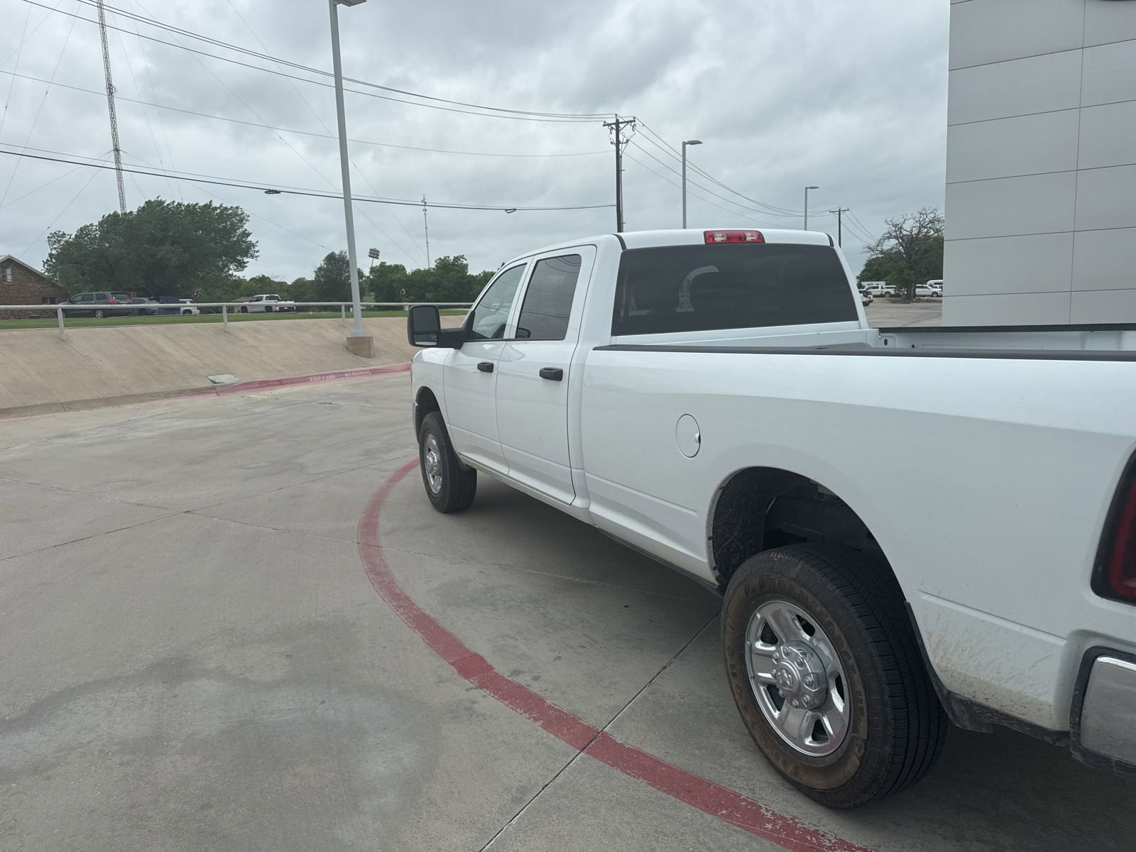 Used 2025 RAM 2500 Tradesman w/ Chrome Appearance Group image 7