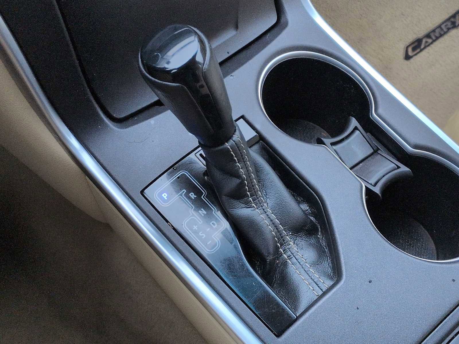 Used 2016 Toyota Camry XLE w/ Moonroof Package image 31