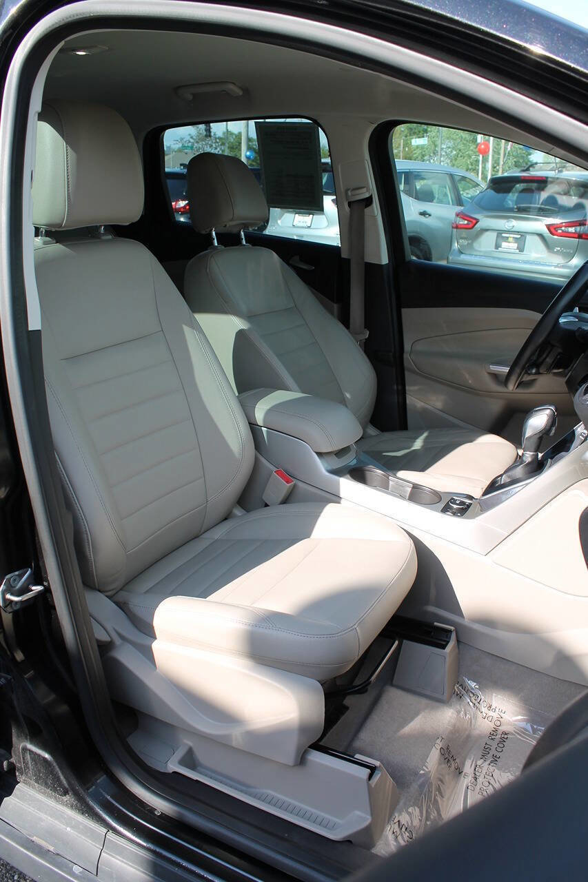 Used 2013 Ford C-MAX SEL FWD image 23