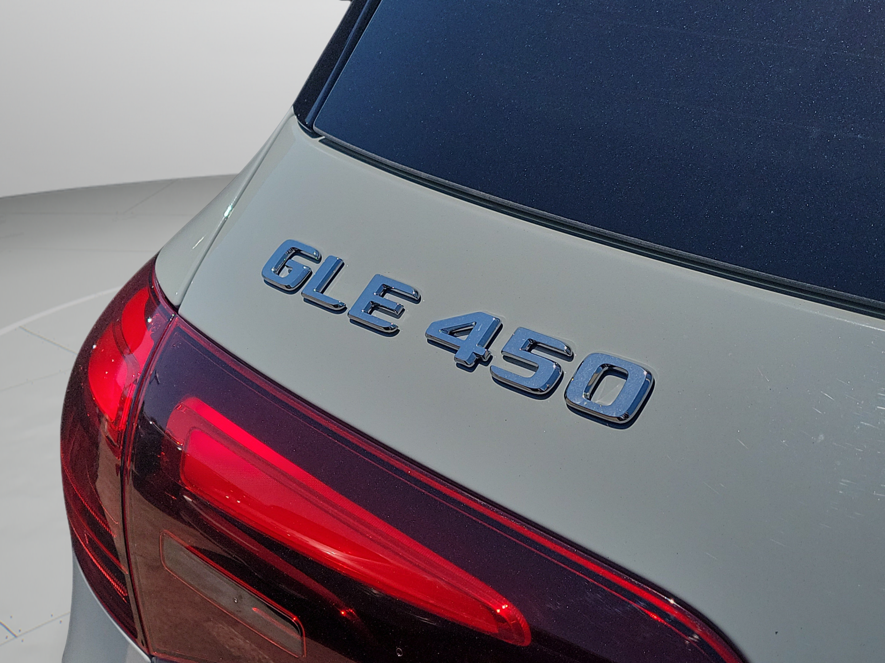 Certified 2024 Mercedes-Benz GLE 450 4MATIC image 30