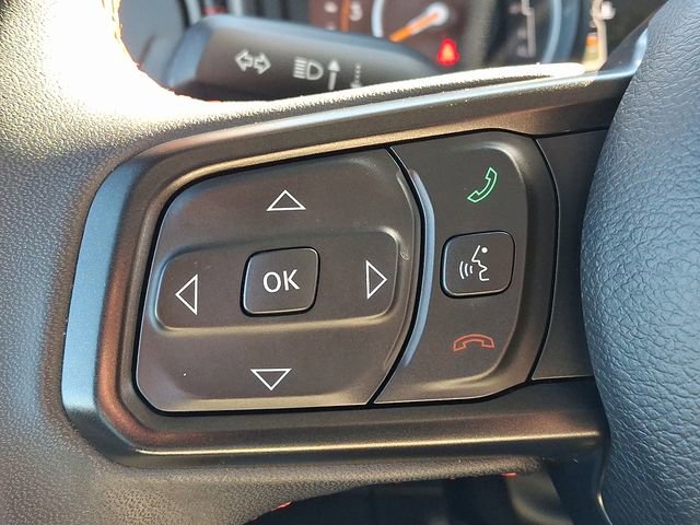 Used 2024 Jeep Wrangler Unlimited Rubicon image 21