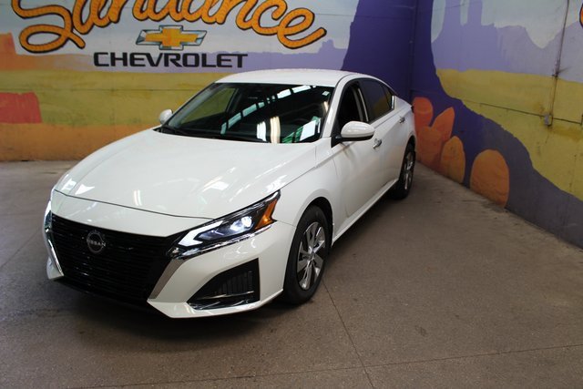 Used 2023 Nissan Altima 2.5 S image 5