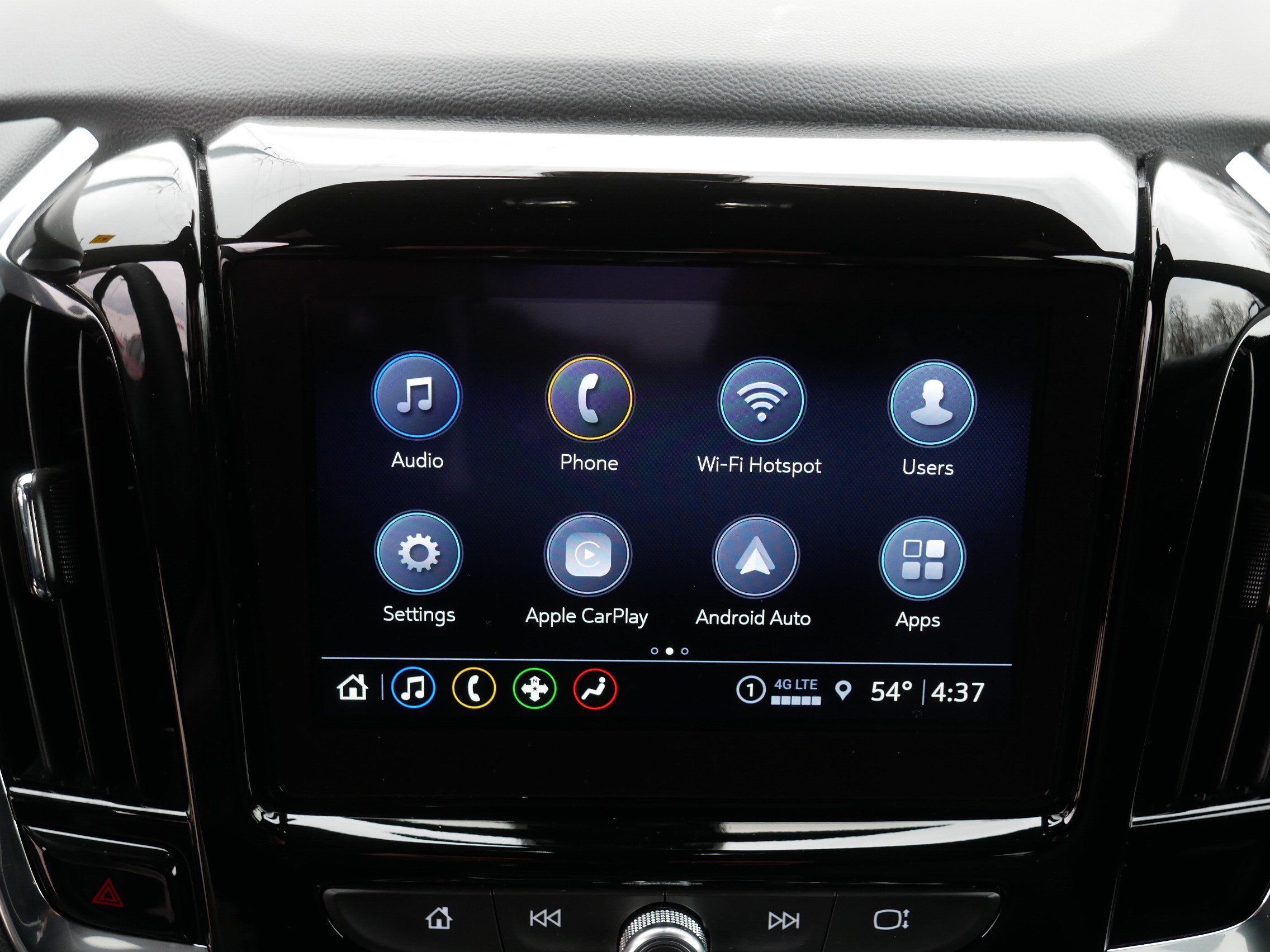 Used 2023 Chevrolet Traverse LT image 30