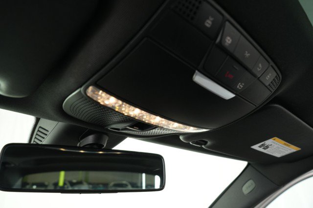 Used 2020 Mercedes-Benz C 300 4MATIC Sedan image 44