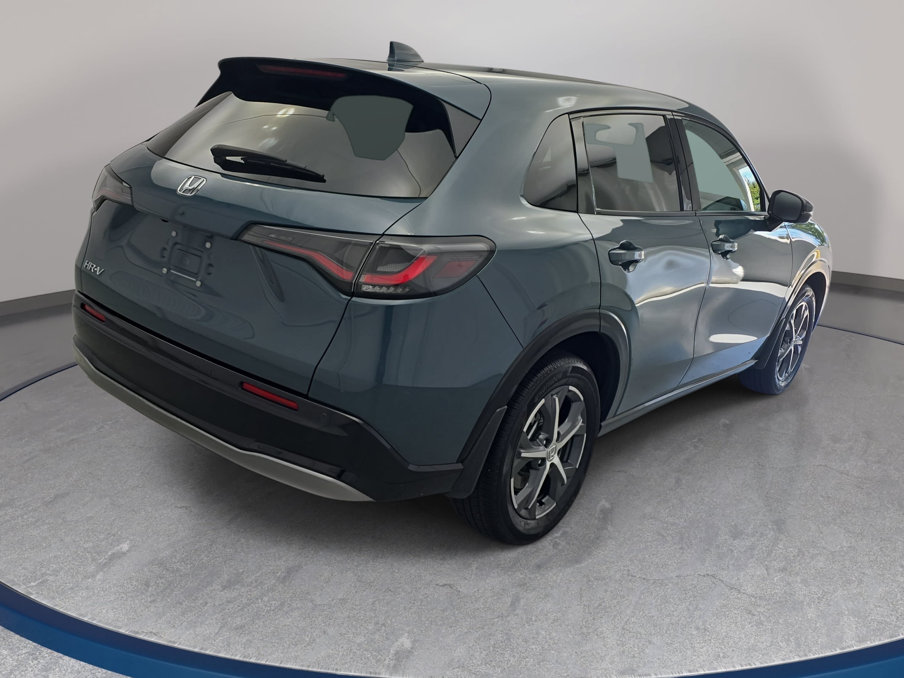 Used 2024 Honda HR-V EX-L image 5