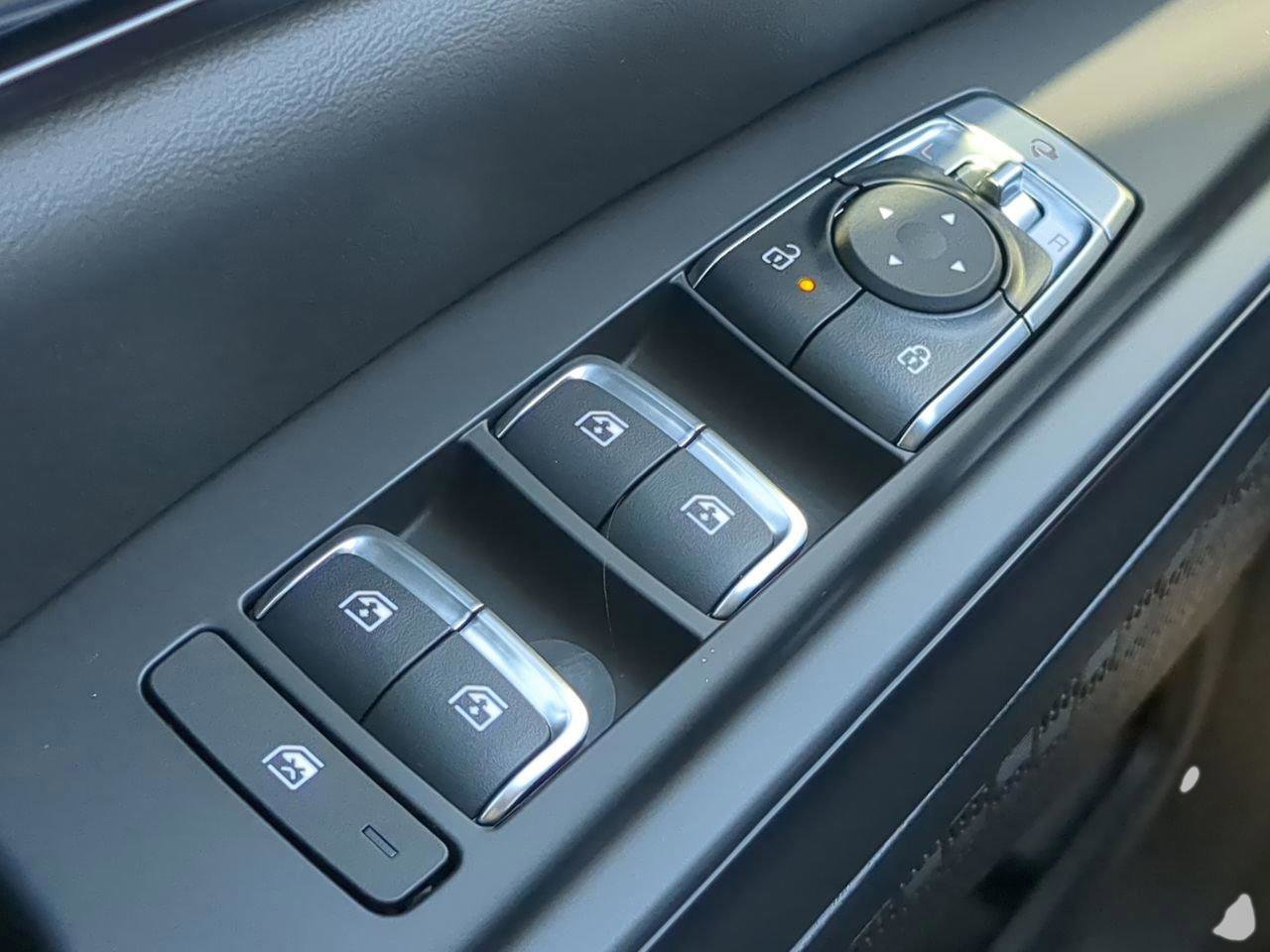 New 2026 Kia Carnival SX Prestige image 11