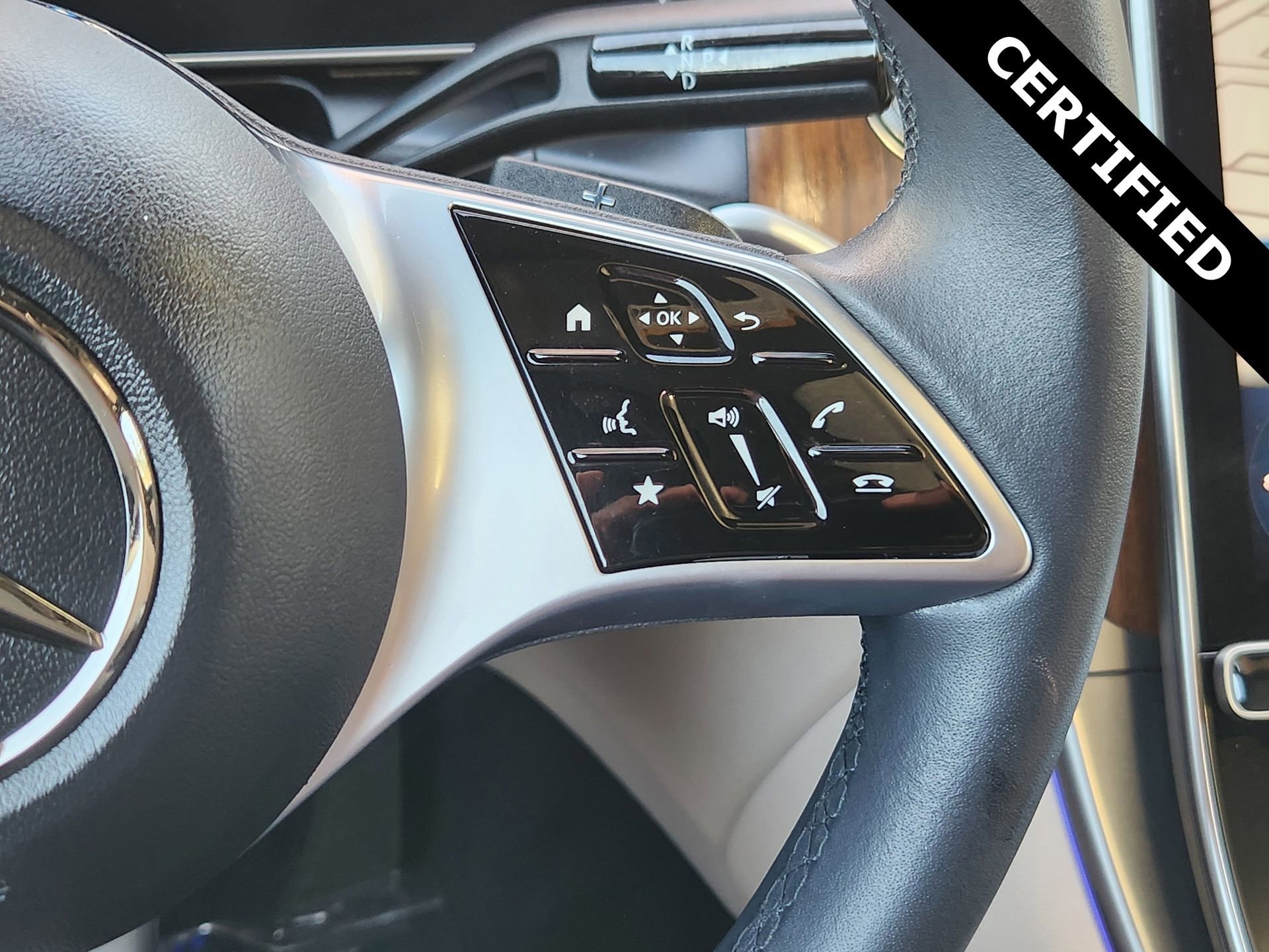 Certified 2023 Mercedes-Benz GLC 300 image 28