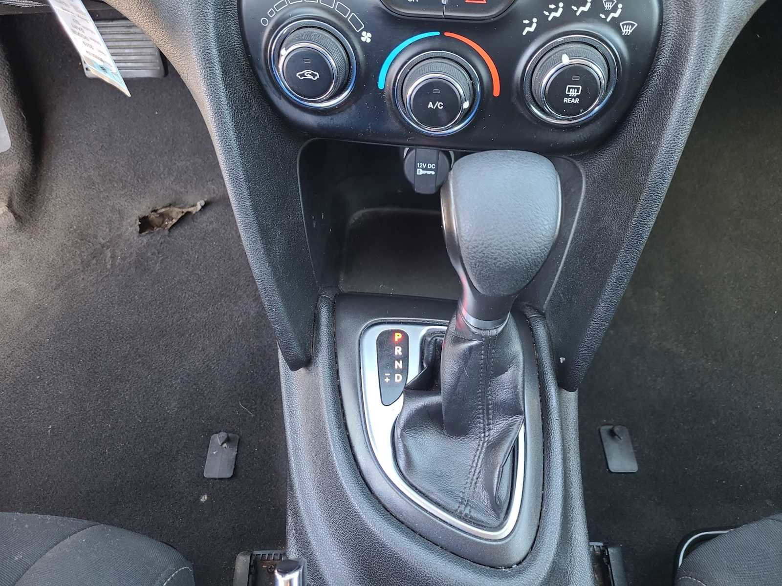 Used 2013 Dodge Dart SXT FWD image 25