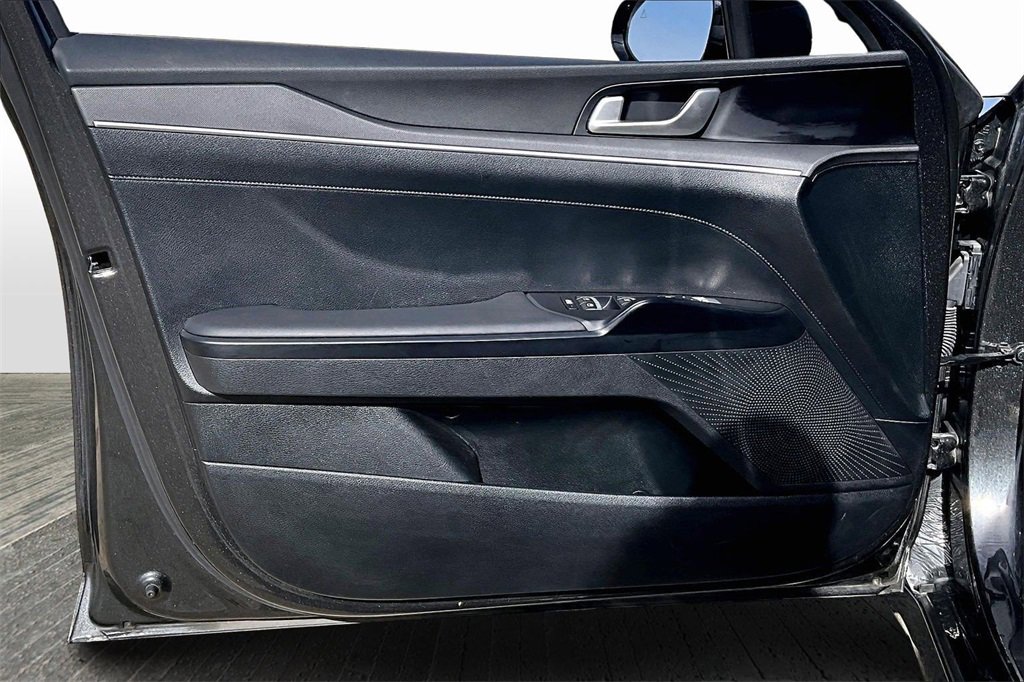 Certified 2025 Kia K5 LXS image 18